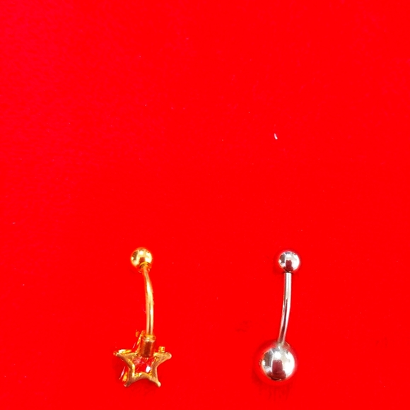 Golden Star Piercing - Picture 2 of 4